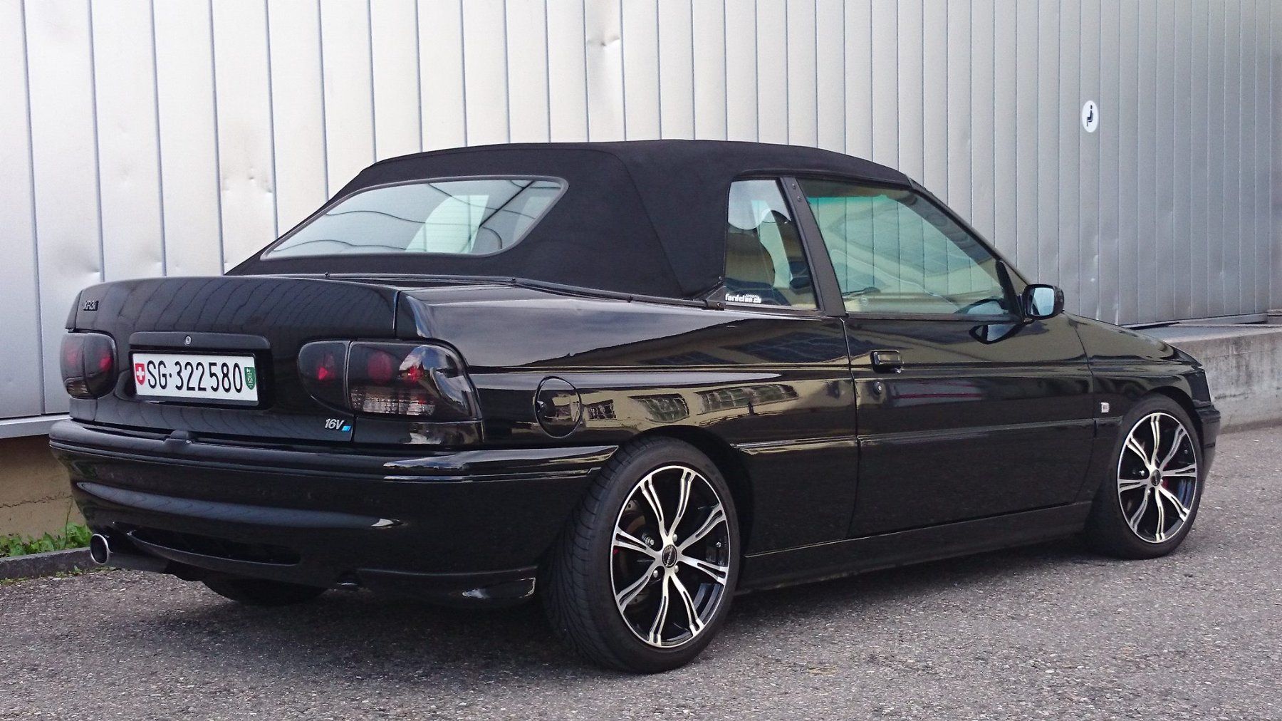 Ford Automobili: Ford Escort XR3i 16V Cabrio – Usato da Rorschacherberg venduto da kharon 1