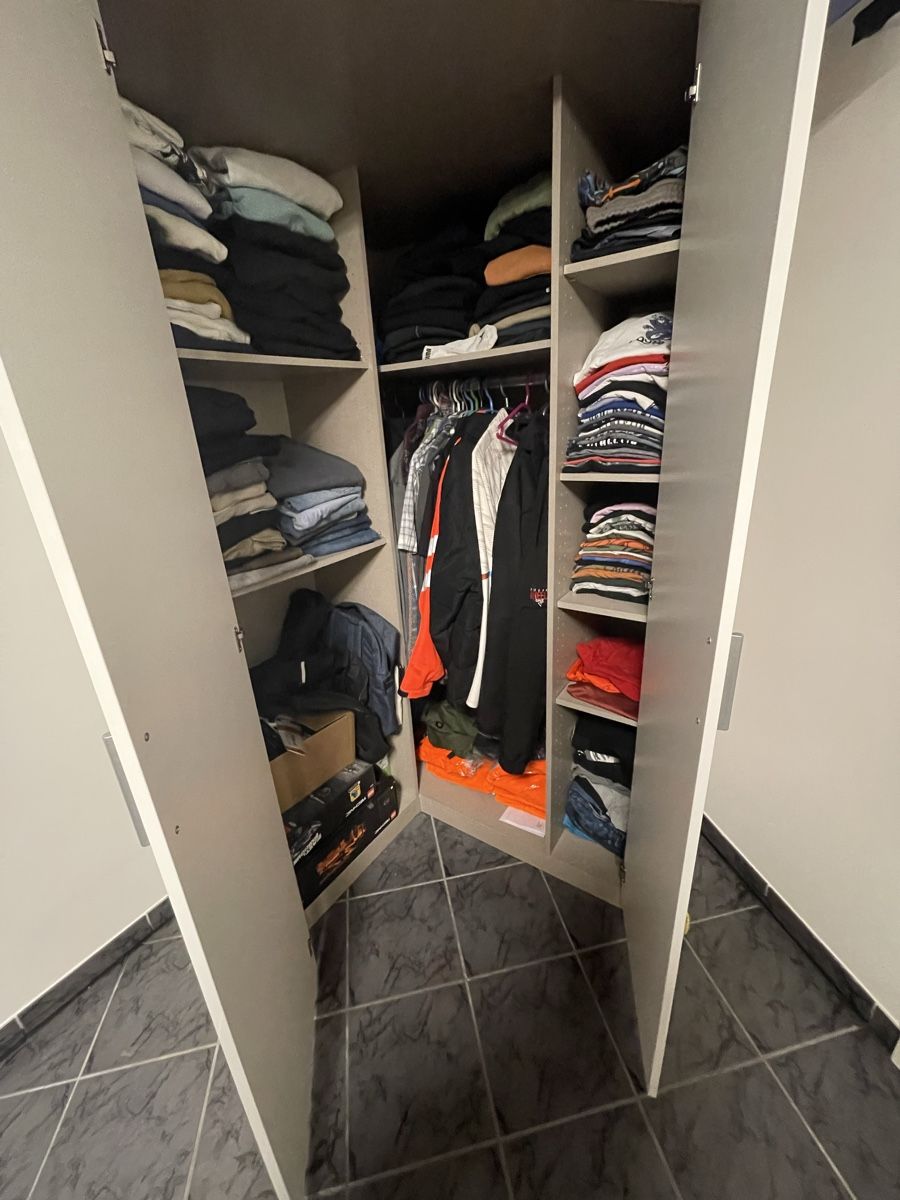 Armadi: Eck-Kleiderschrank – Usato da Bolken venduto da mcleos 5