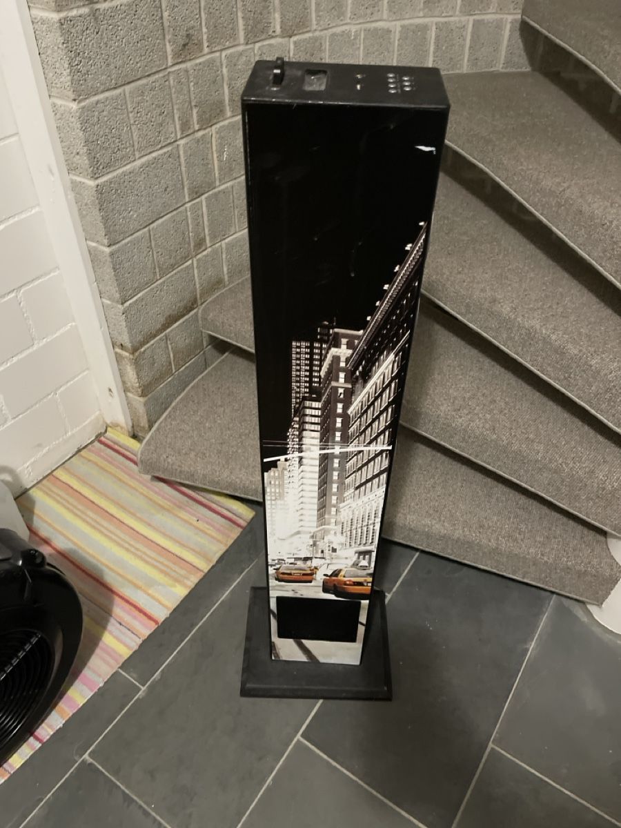 Lettore multimediale & Streamer: Bigben TW1 Tower Speaker – Usato da Unterkulm venduto da AnoliOccasion 5