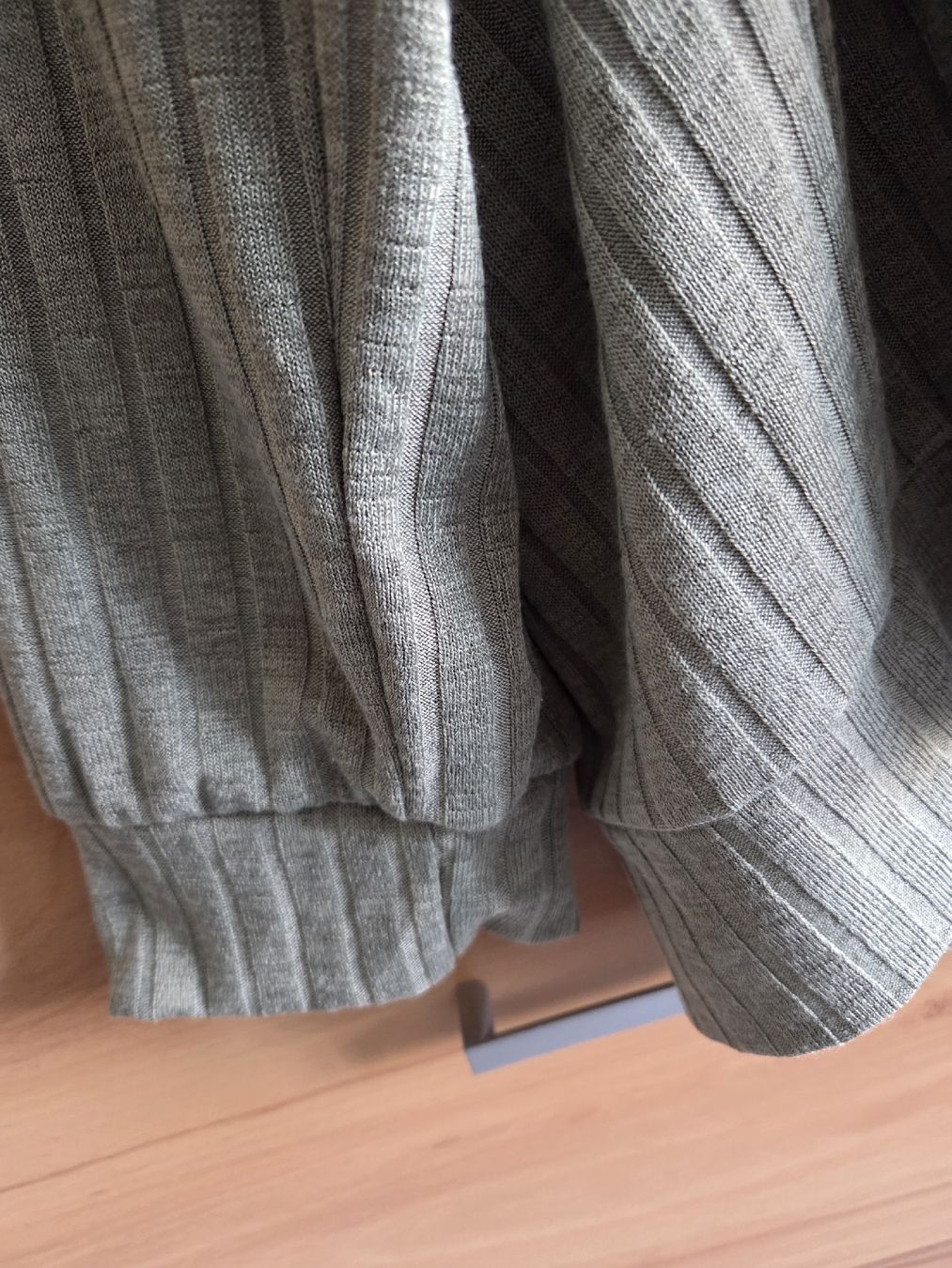 Maglioni & Felpe: Grosse Grösse Übergangs Hoodie Pulli Helloliv Gr 50 bis 54  – Nuovo (secondo la descrizione) da Winterthur venduto da katzen07 3