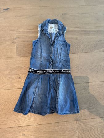 Galliano Jeanskleid, Grösse 12, Top Zustand für den Sommer