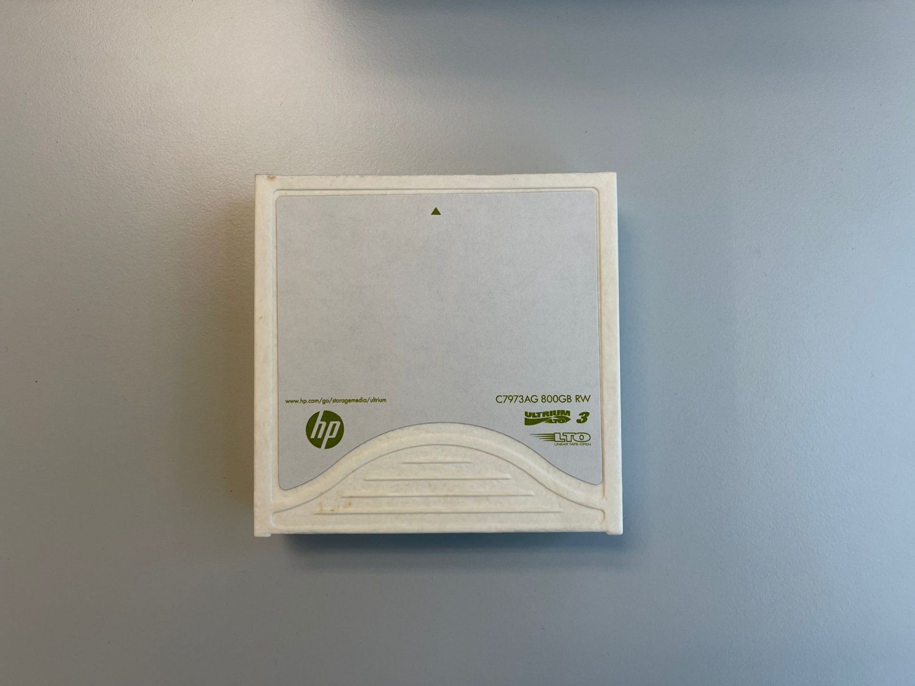 Hewlett Packard Dischi rigidi: 4x HP LTO Ultrium Eco Case Cartridges – Usato da Büron venduto da Restposte 1