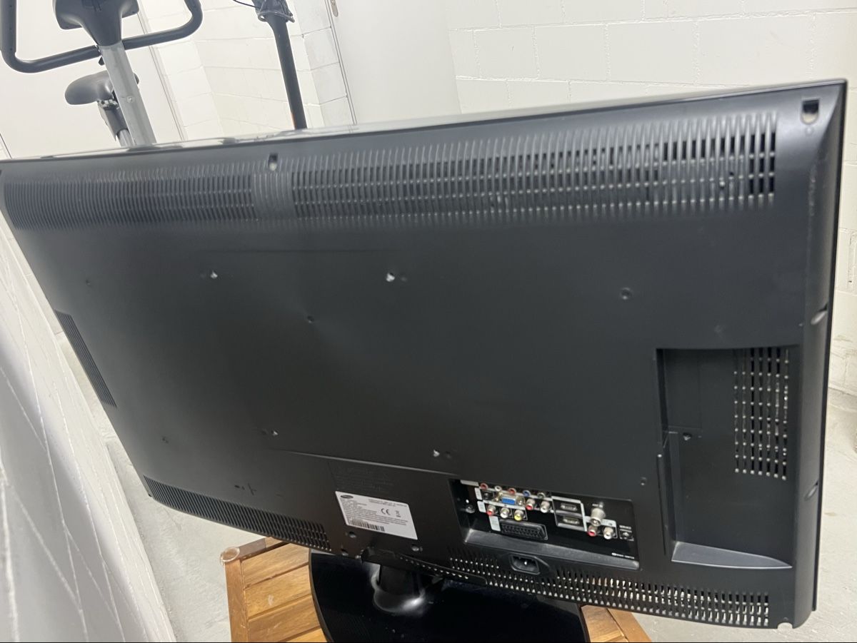Samsung Televisori: Samsung tv – Usato da Küsnacht ZH venduto da bri_h2lt 4