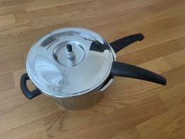 🍲 Hochwertiger Schweizer Dampfkochtopf– KUHN RIKON 🍲