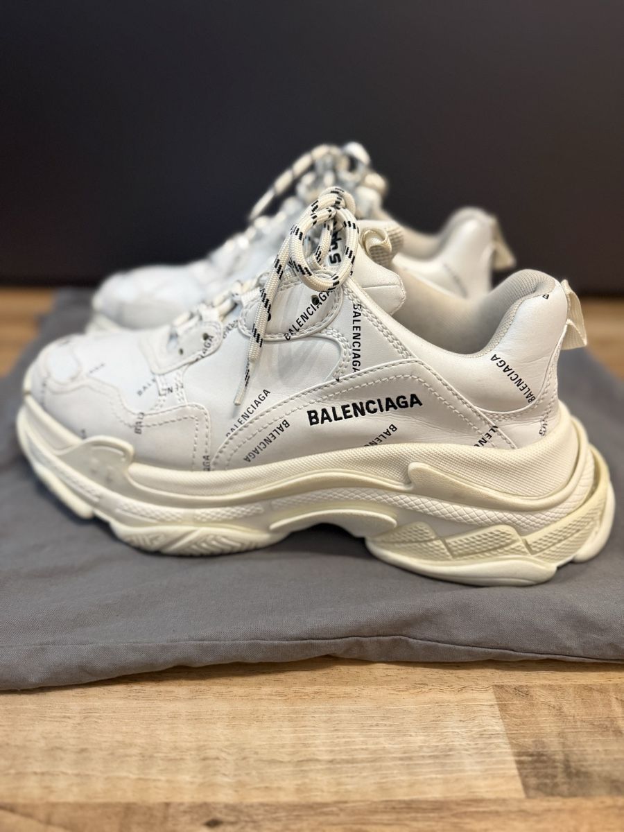 Balenciaga Scarpe da uomo: Balenciaga Triple S  – Nuovo (secondo la descrizione) da Buchs AG venduto da MiWeFe17 1