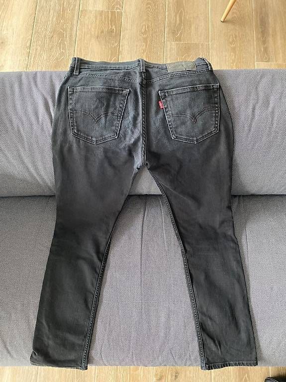 Jeans: Levi's® 511 Noir W31 L32 – Usato da Romont FR venduto da csc_5n8p 1