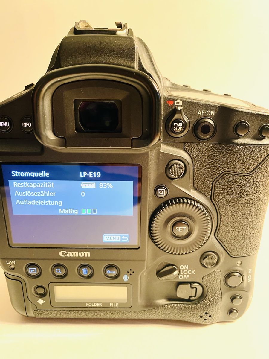 Canon Fotocamera: Canon 1DX Mk III – Usato da Kerns venduto da felice017 5