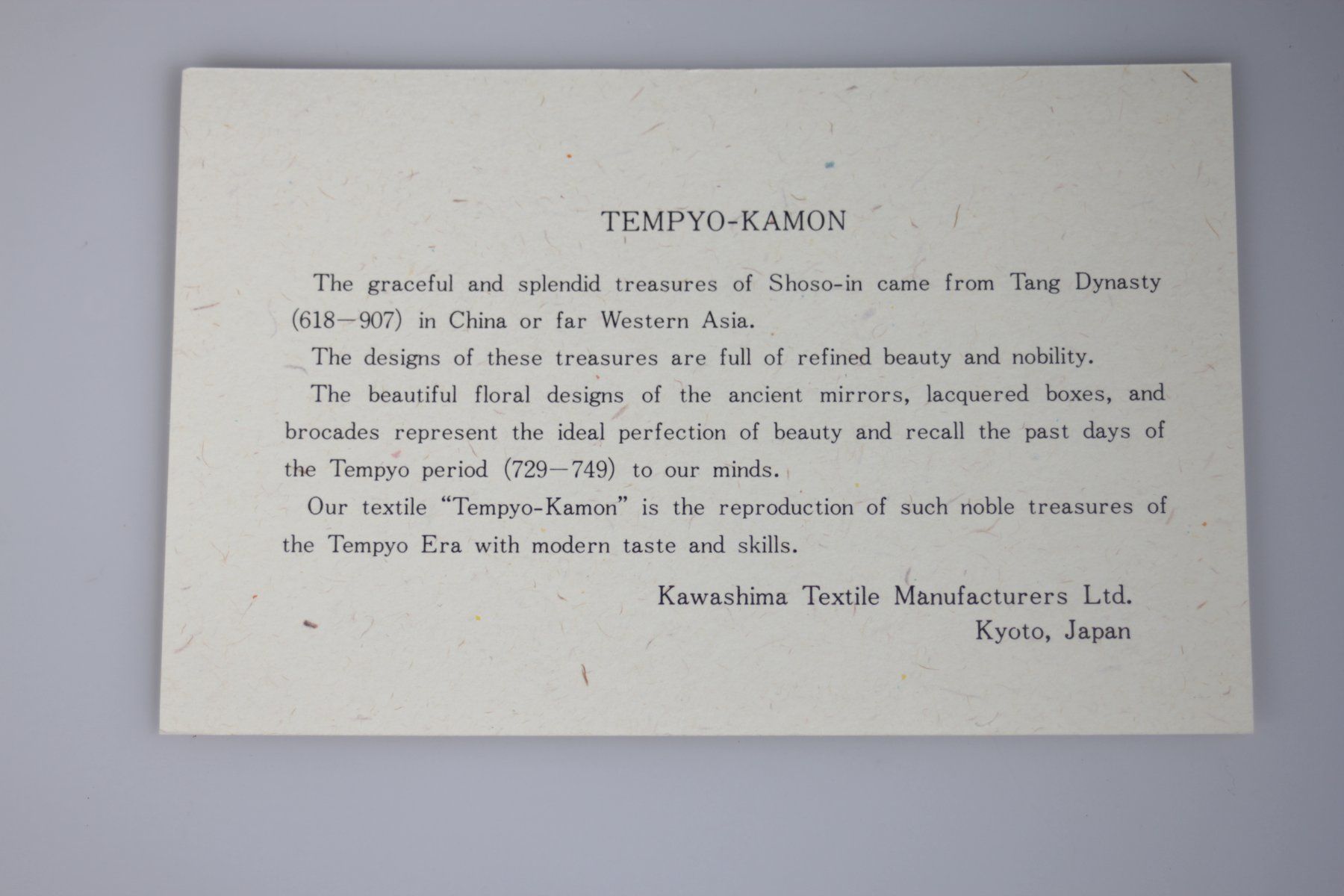 Tessuti: Japanisches Tempyo-Kamon Textil im Holzetui – Usato da Basel venduto da IRMAundFRED 2