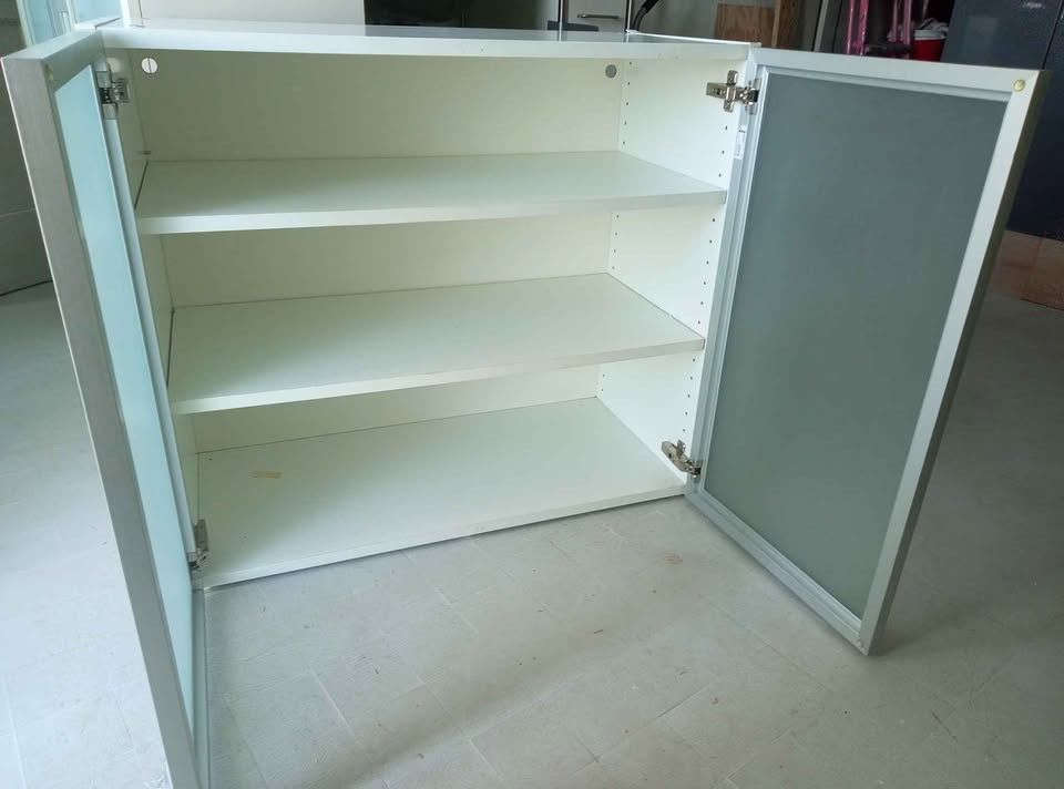 Schränke: Armoire vitré – Gebraucht aus Bienne von Daniel_Schader 3