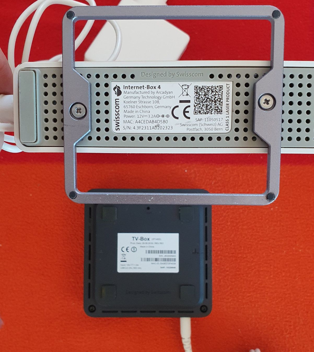 Swisscom Modem & Router: Internet Box 4 + tv Box swisscom complet – Usato da Servion venduto da meno999 1