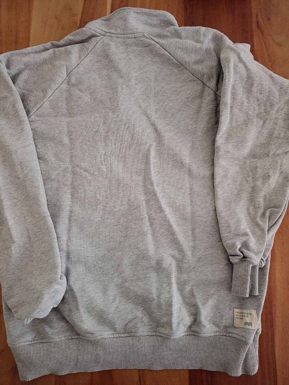 Pullover & Sweatshirts: Pullover Bio Baumwolle Grösse S – Gebraucht aus Bern von mwa_xj5p 4