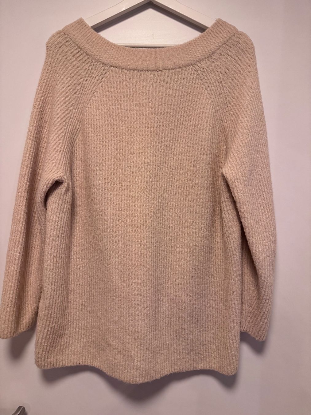 Pulls & Sweat-shirts: Weicher Oversize Strickpullover in Beige, Grösse XL – D'occasion à Winterthur par tam_7tbh 1