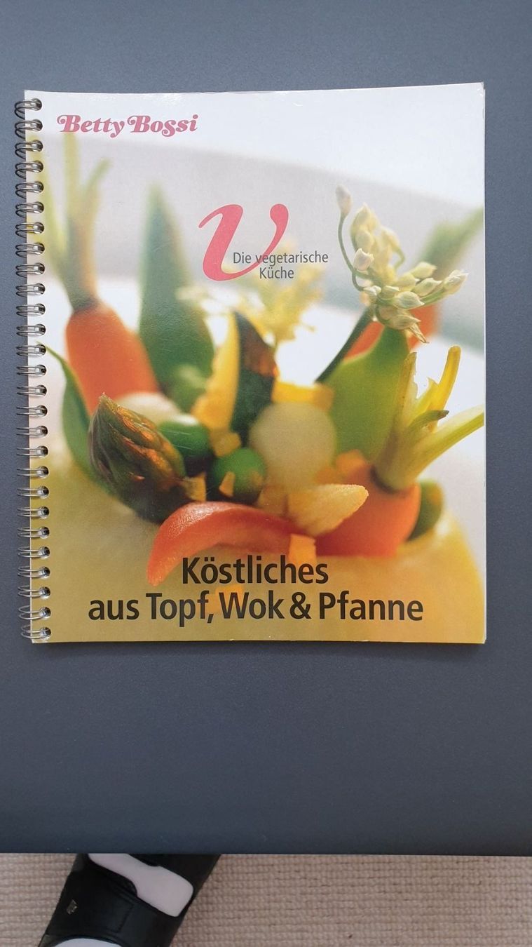 Libri: Köstliches Topf, Wok & Pfanne – Nuovo (secondo la descrizione) da Embrach venduto da mug159