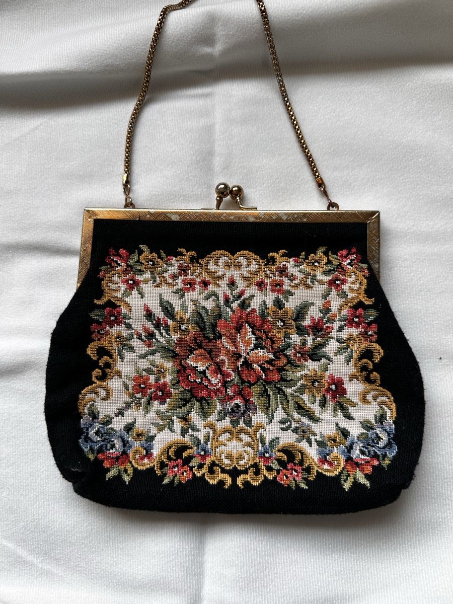 Borse da donna: Petit sac brodé vintage  – Usato da Dully venduto da Gaby_bkz2