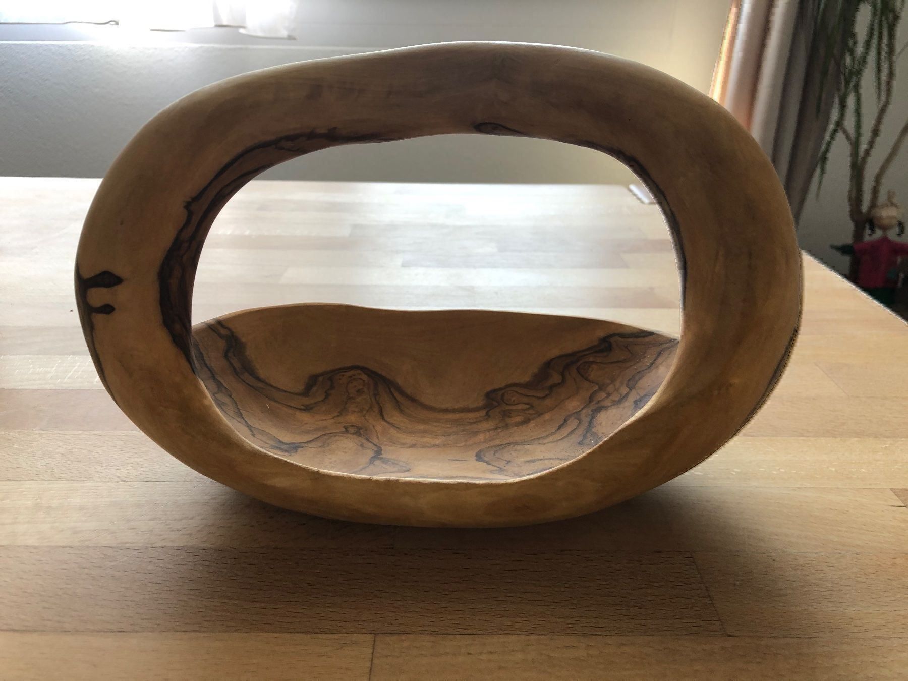 Articoli in legno: Schale aus Olivenholz – Nuovo (secondo la descrizione) da Brunnen venduto da Bastelrausch 2