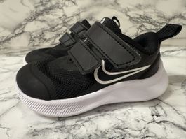 Basket Nike taille 21 🐼