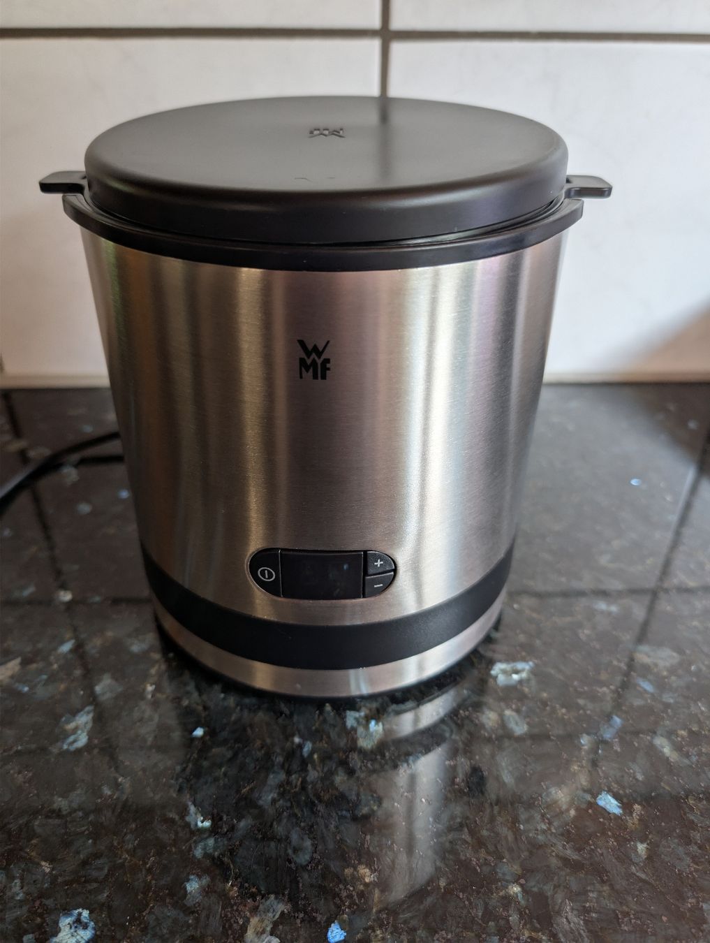 WMF Elettrodomestici da cucina: WMF KÜCHENminis Eismaschine 3-in-1 – Nuovo (secondo la descrizione) da Alt St. Johann venduto da zwi_pp8s 1