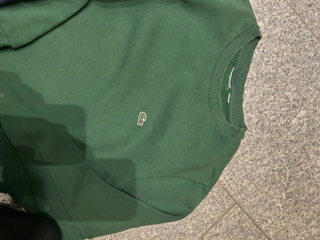Maglioni & Felpe: 2 Pullover Nike und Lacoste – Usato da Gockhausen venduto da Selleries 2