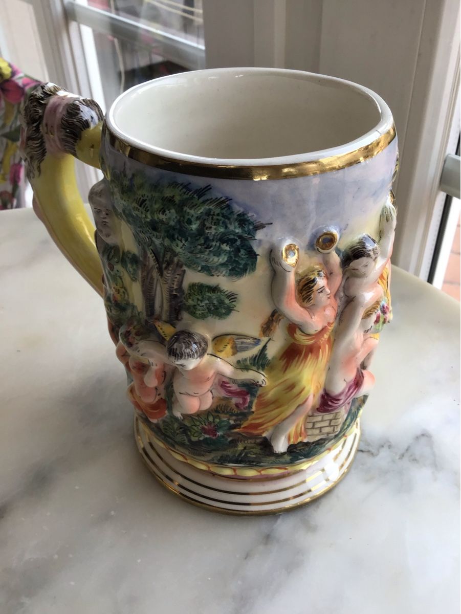 Tutte le decorazioni: Chope en porcelaine – Usato da Plan-les-Ouates venduto da Cassero 4