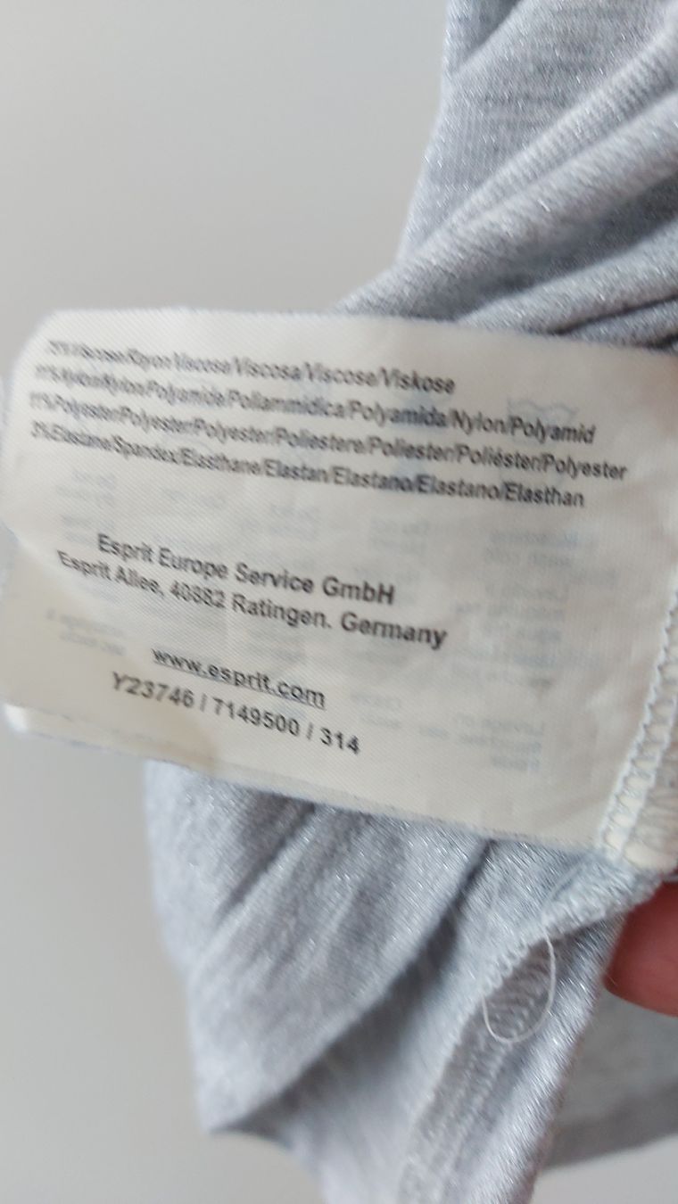 Esprit Top: ESPRIT Hellgraues Top mit Wasserfallausschnitt, Gr. XS/S – Usato da Pfäffikon ZH venduto da siae 4