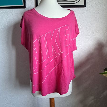 Nike T-Shirt Pink Grösse L mit grossem Logo 