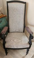 Fauteuil Voltaire entièrement customisé (Modèle Unique)