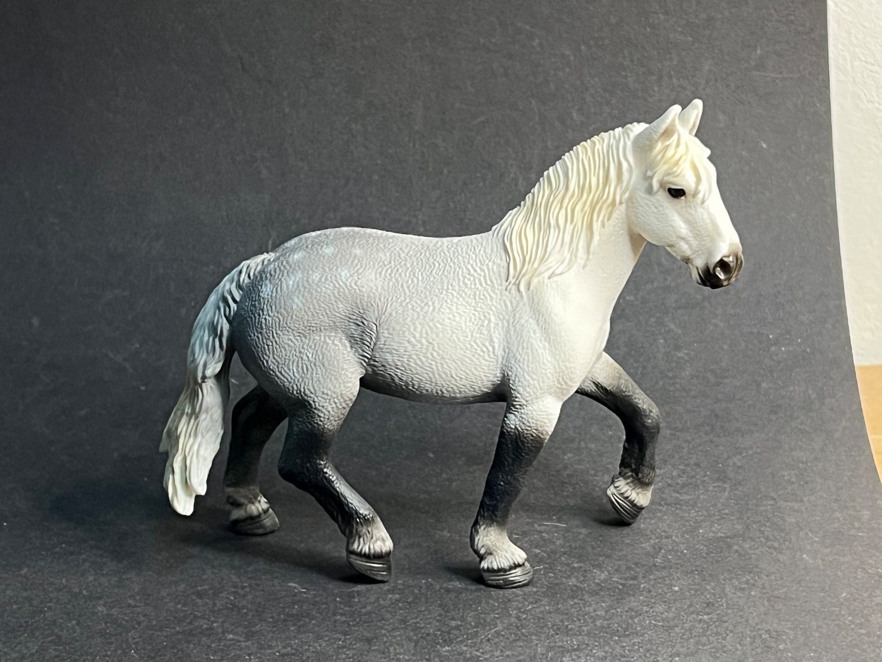 Schleich Statuette: Schleich Percheron Stute Pferd – Nuovo (secondo la descrizione) da Ennetbaden venduto da mapa05