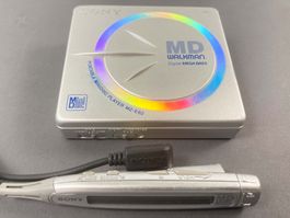 Sony MD Walkman Minidisc Player MZ-E62 + Remote RM-MZ2S