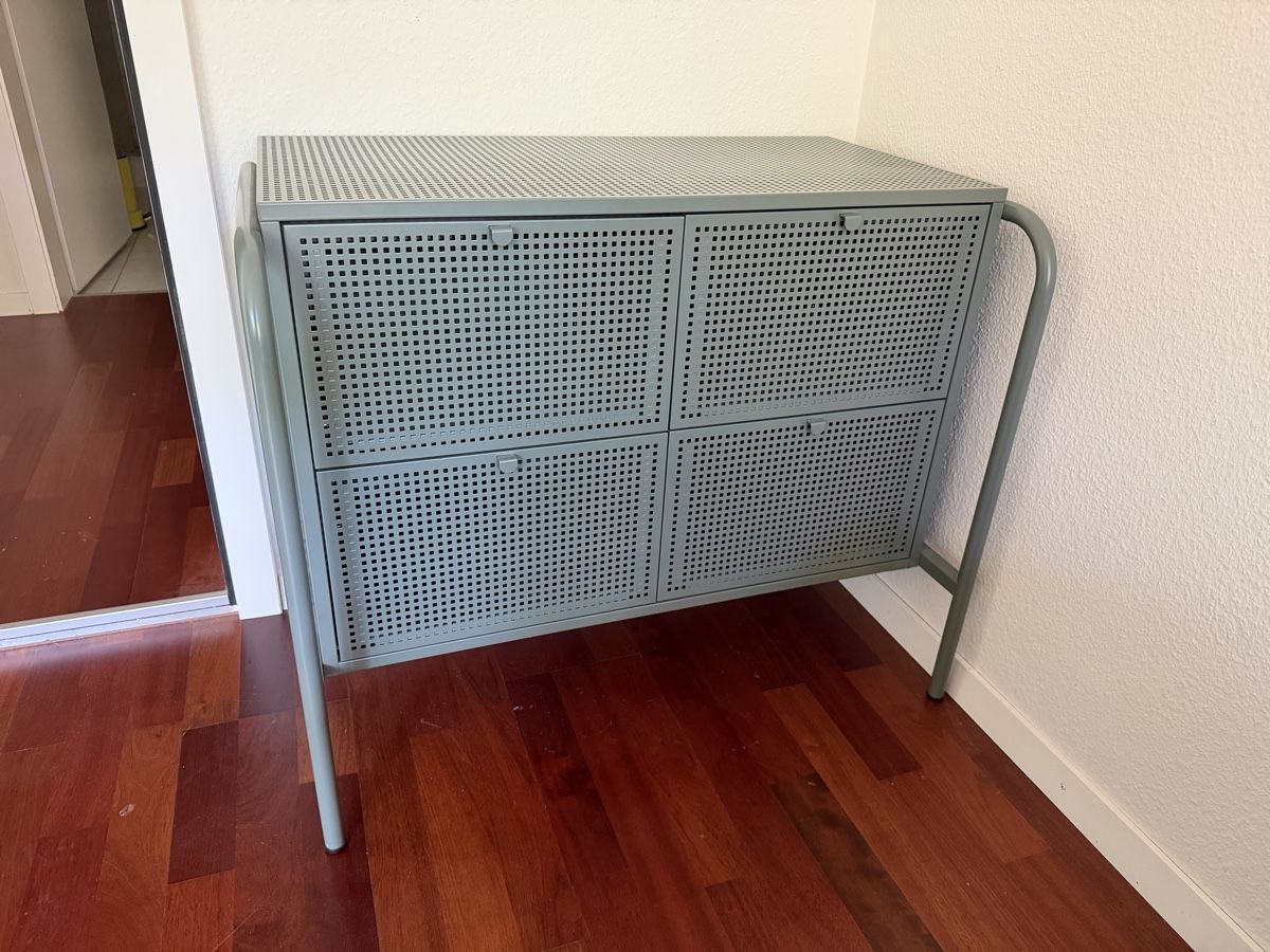 Ikea Commodes: Meuble IKEA Nikkeby vert – D'occasion à Péry par peaudane