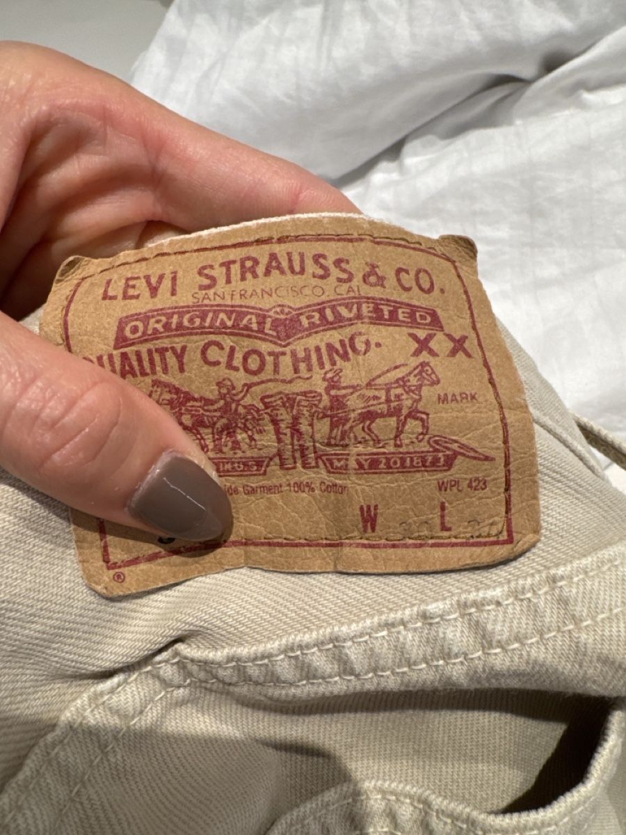 Levi's Jeans: Levi Strauss Jeans beige – D'occasion à Farnern par allthingspreloved 5