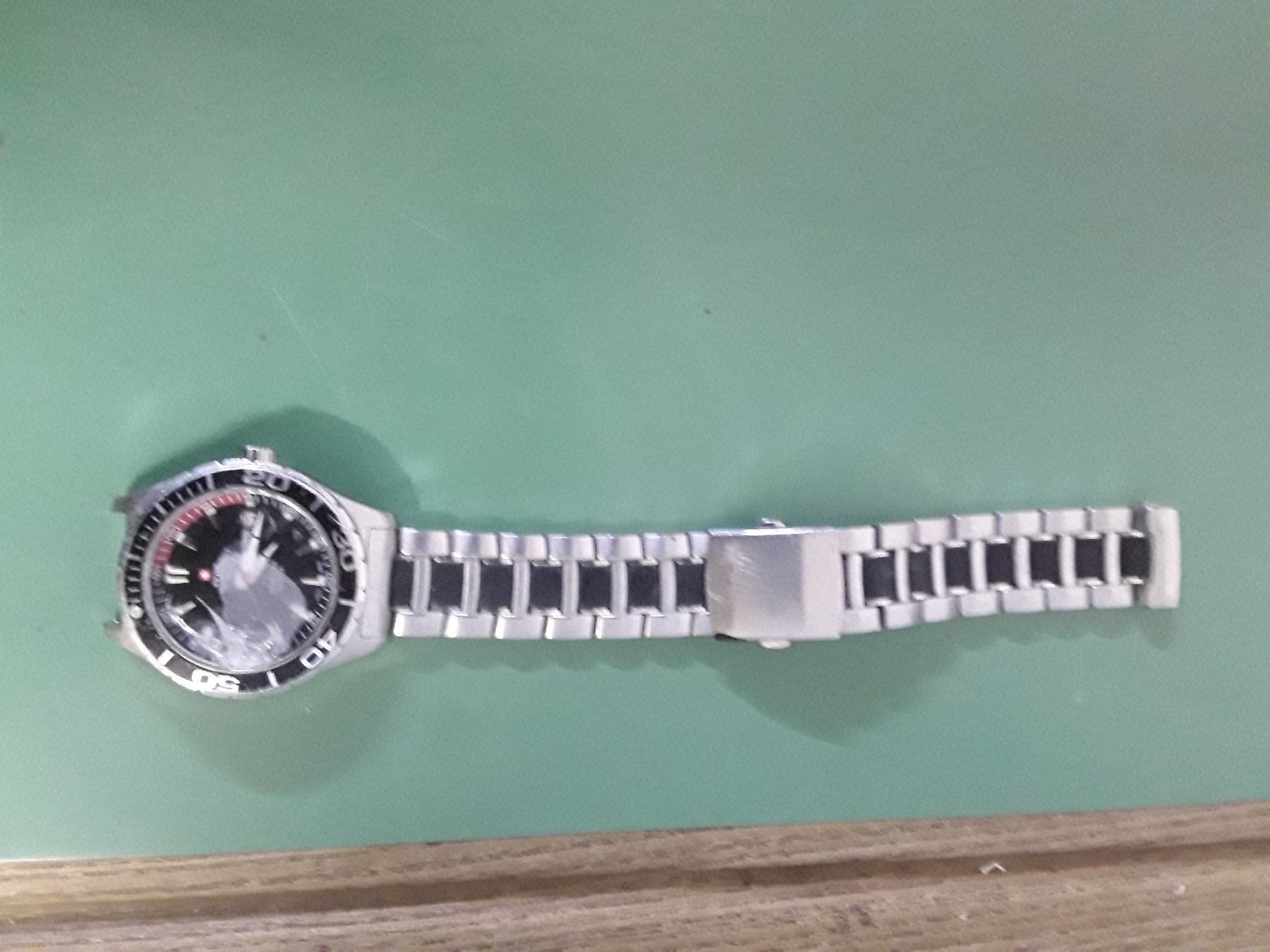 Swiss Orologi: Uhr für Bastler / 655 – Difettoso da Knutwil venduto da Virginia007
