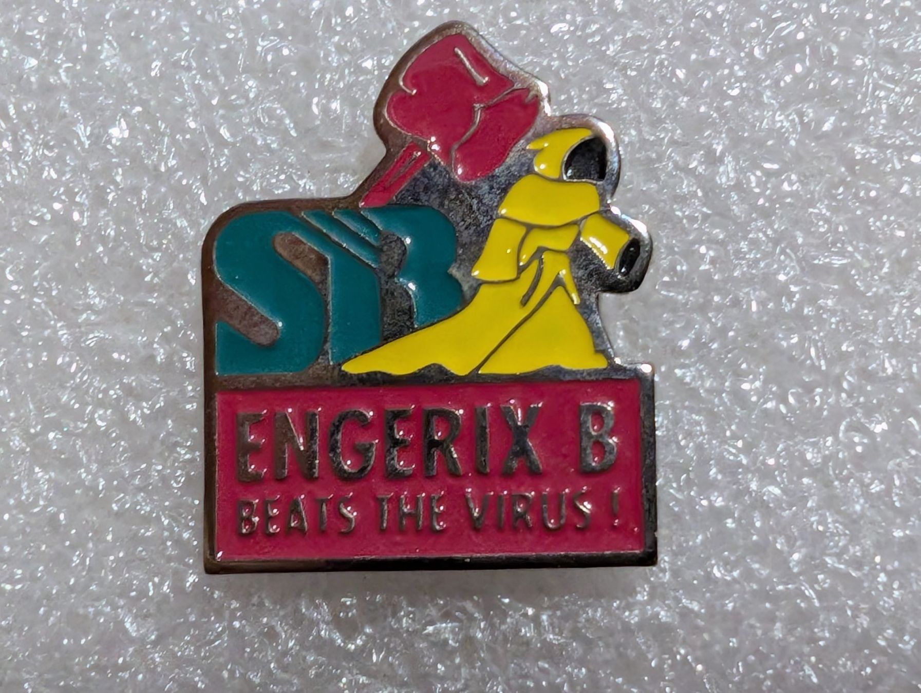 Plaketten & Abzeichen: Ansteckpin 260: Engerix – Gebraucht aus Oppligen von Pin-Fall-Shop