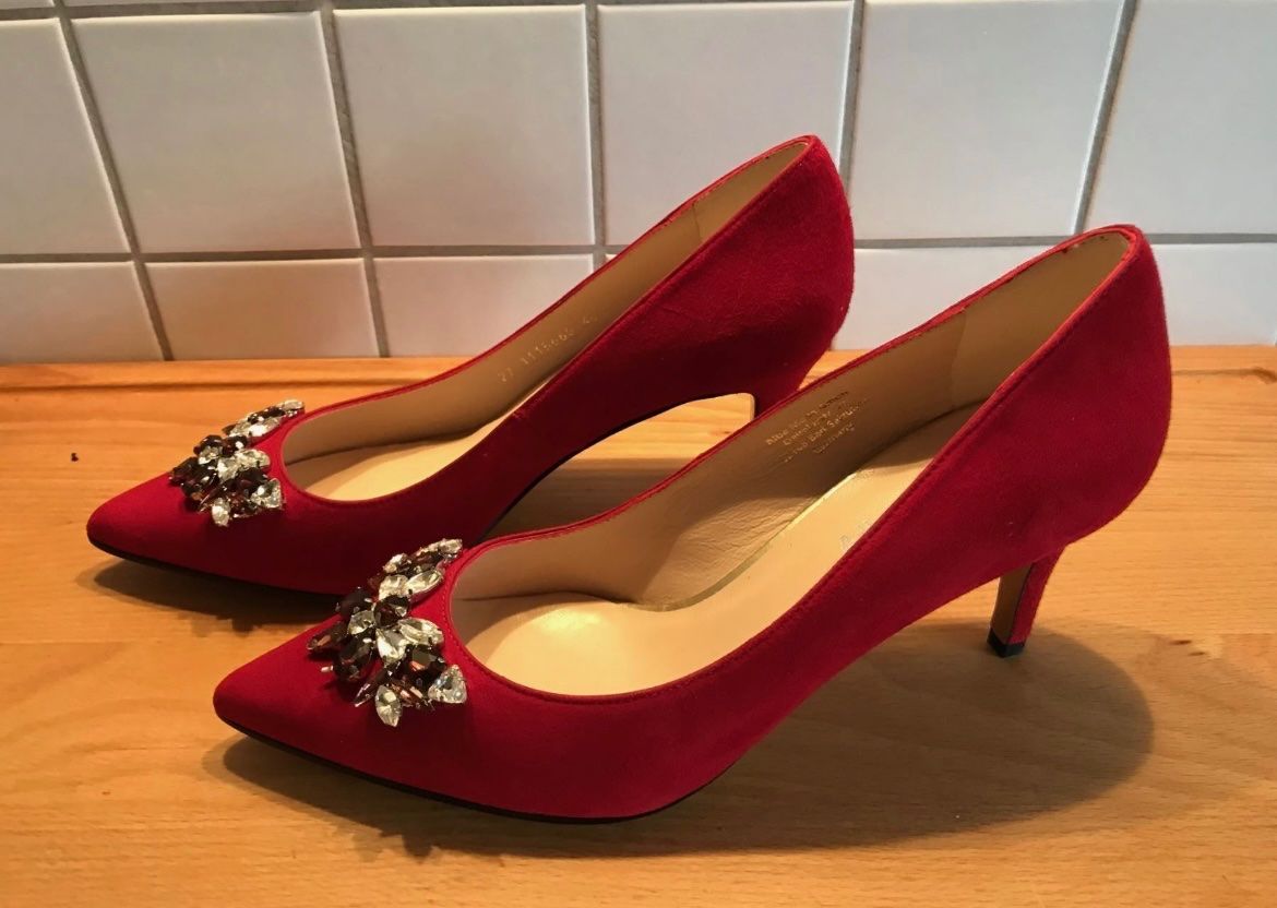 Alba Moda Scarpe da donna: Alba moda pumps gr.39 – Usato da Schöfflisdorf venduto da Bling_it_on 1