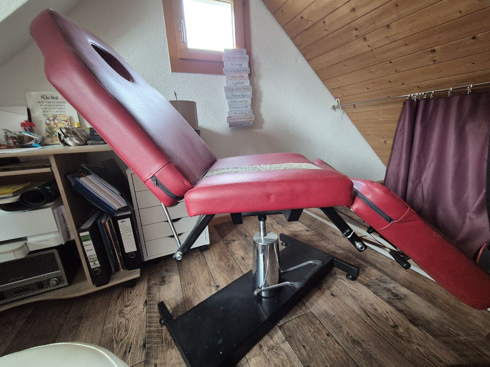Lettini & sedie per cosmetici: Massageliege / Tattooliege zu verkaufen! – Usato da Berneck venduto da jst_nk6y 3