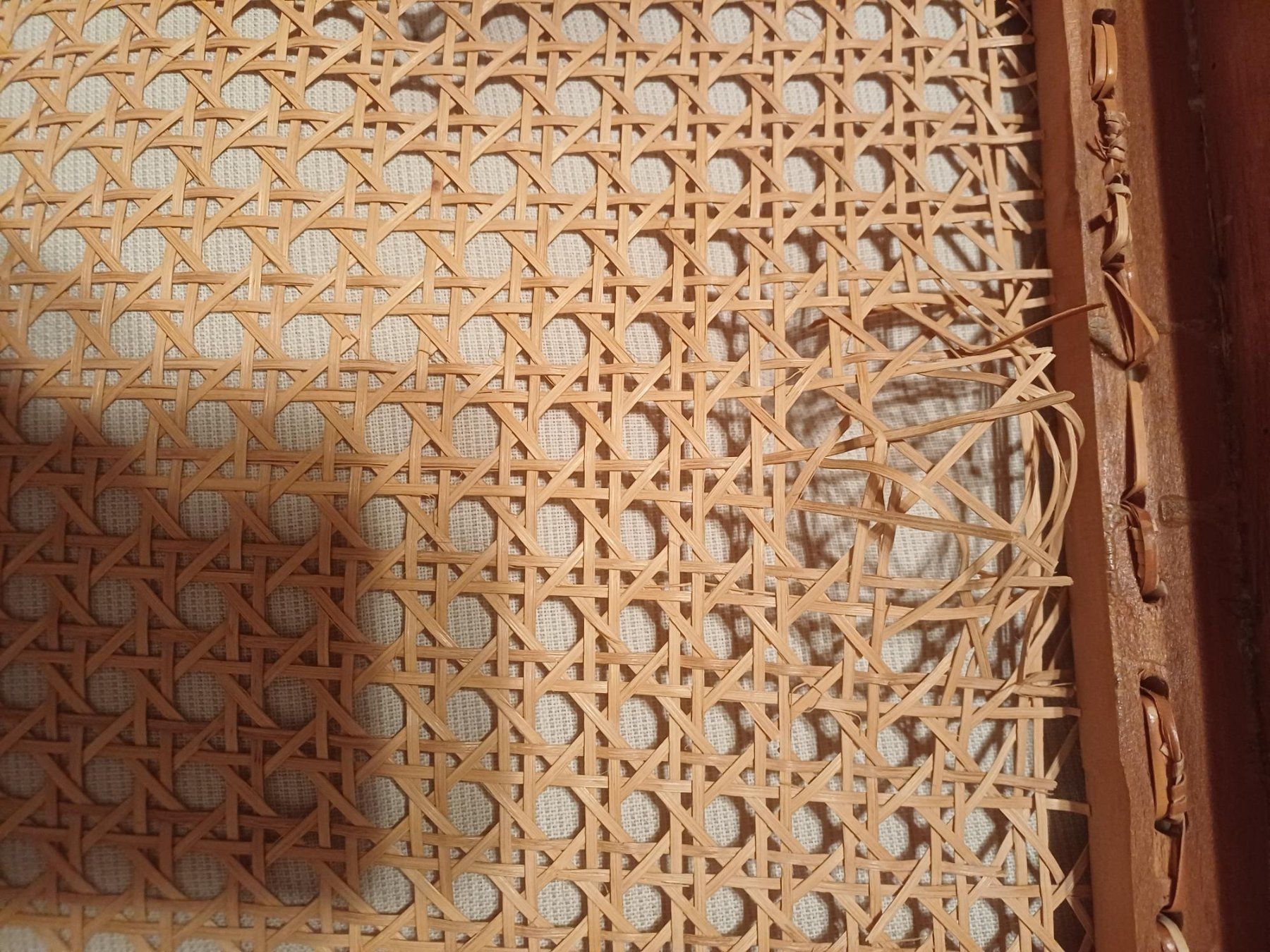 Sedie: Holzstühle mit Rattan Sitzfläche 2 Stk. – Difettoso da Sisikon venduto da slaronix 1