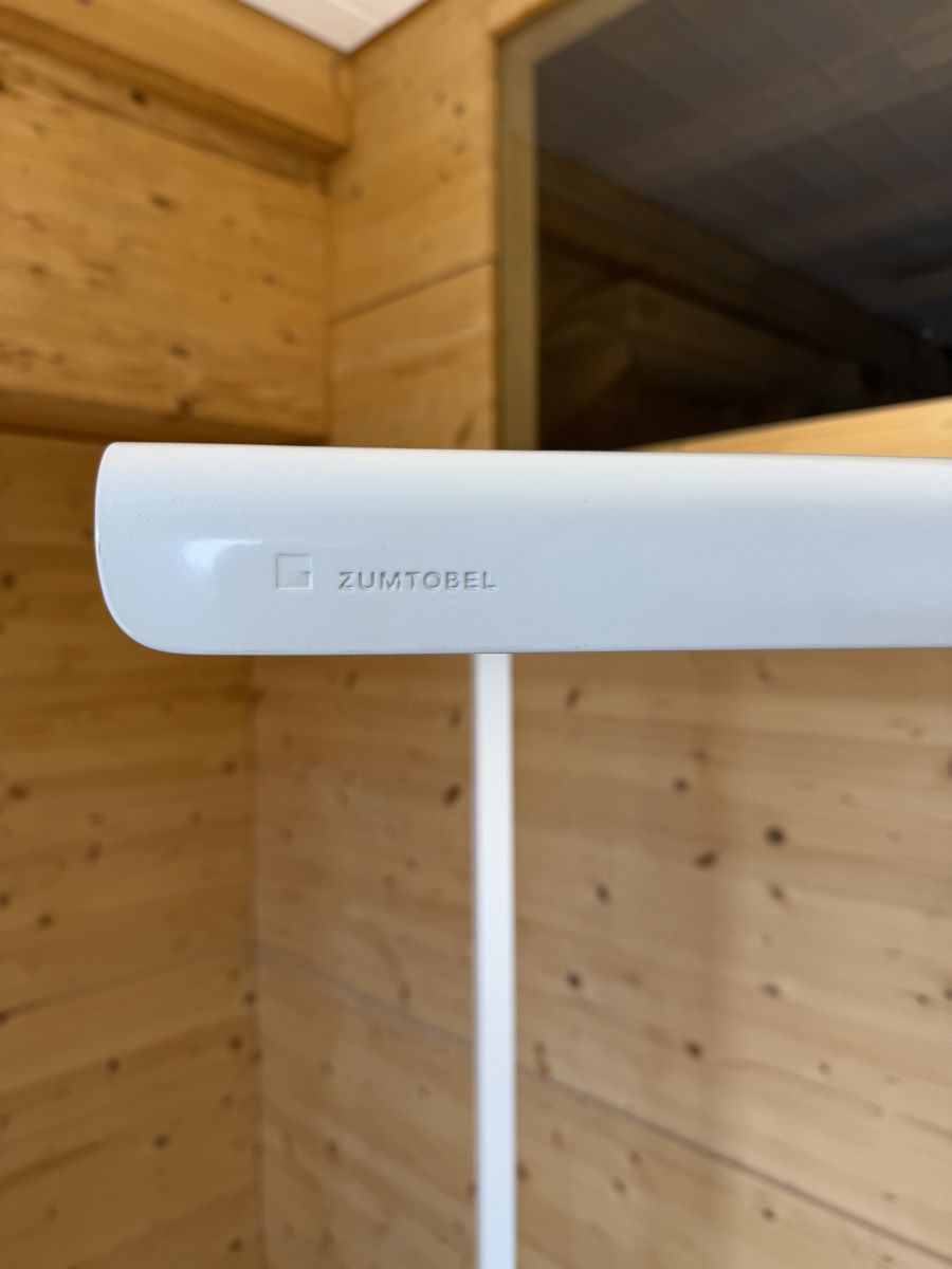 Zumtobel Lampade: Zumtobel CAPA-S PR Stehlampe ab 1.- – Usato da Grenchen venduto da Design-Outlet 5