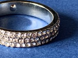 Ring viele kleine Steinli (56)