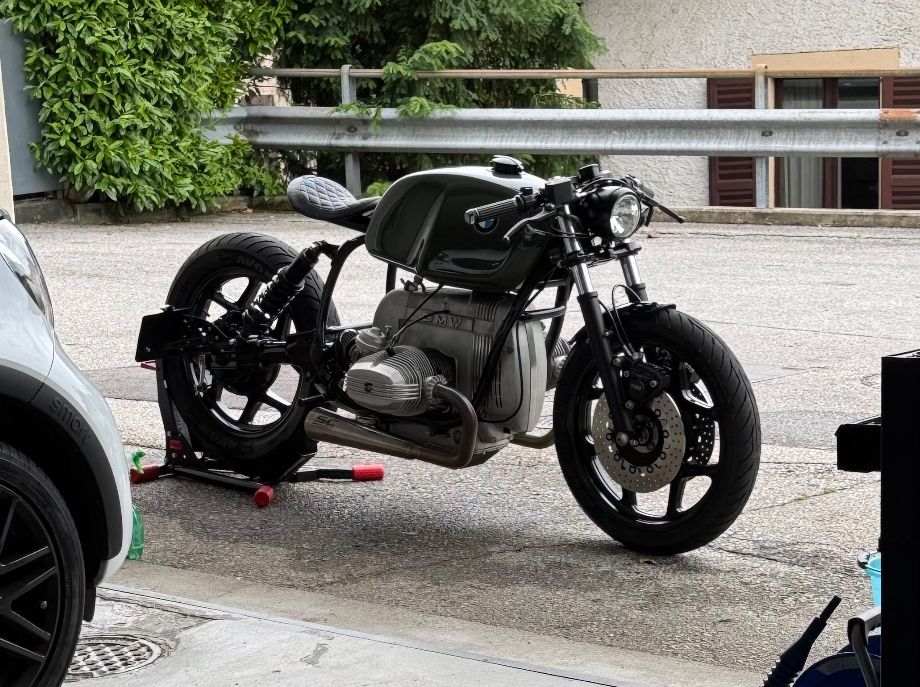 BMW Strada: BMW Cafe Racer R80/R100 – Usato da Lugano venduto da bo__d9vp