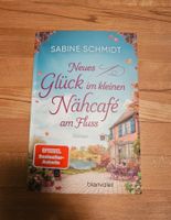 Buch "Neues Glück im kleinen Nähcafé am Fluss"