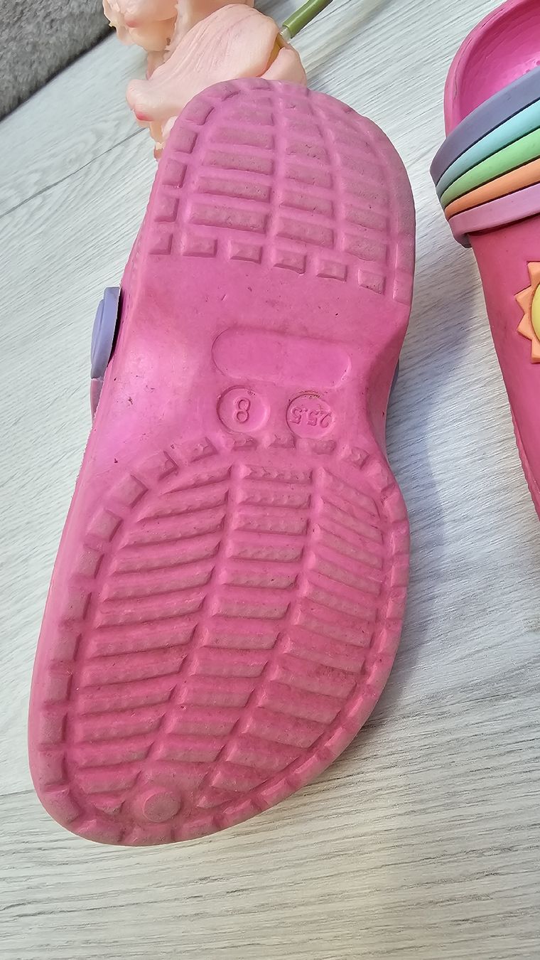 Next Schuhe für Mädchen: Original rosa Mädchen Clogs Gr. 25.5 der Marke Next – Gebraucht aus Zufikon von Dadulka79 1