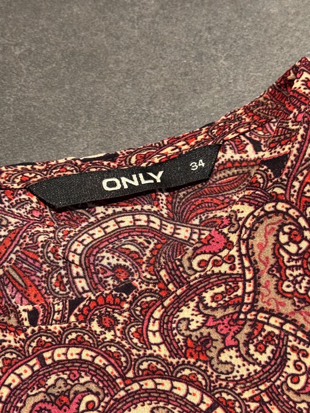 Only Camicette: Damenbluse von Only Gr. 34 – Usato da Rothrist venduto da Fondgruebe 5