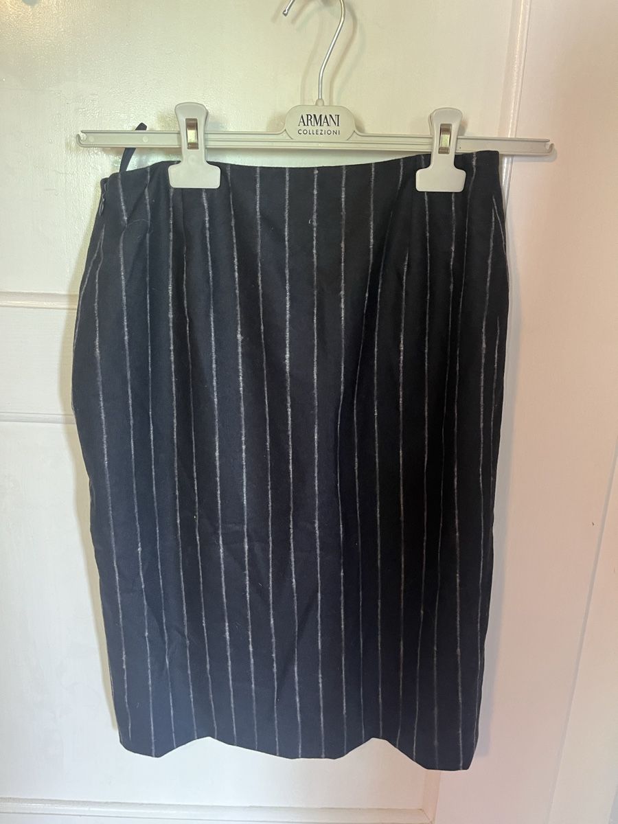 Versace Gonne: Versace Rock,Seide, Gr. 36-38 – Usato da Pully venduto da vik_2mrb 1