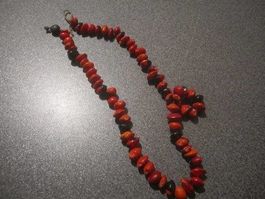 Kette orange/rot/schwarz