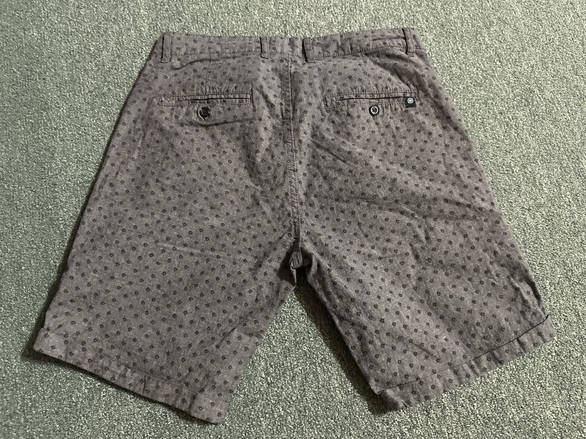 Pantaloni: Herren Shorts Dstrezzed Hr 30 – Nuovo (secondo la descrizione) da Baltschieder venduto da YmroBe 1