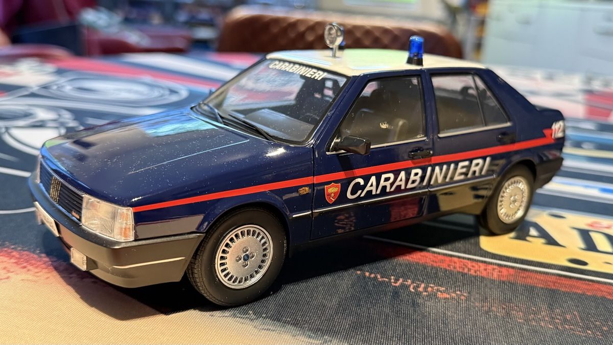 Fiat Modellini d'auto: Carabinieri Fiat Croma 1:18 – Nuovo (secondo la descrizione) da Basel venduto da Zomeg 2
