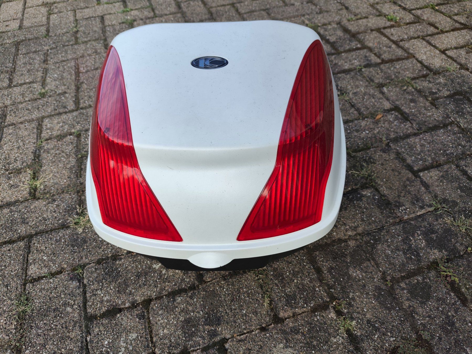 Kymco Topcase: TopCase Kymco – Gebraucht aus Oberwil BL von suaku