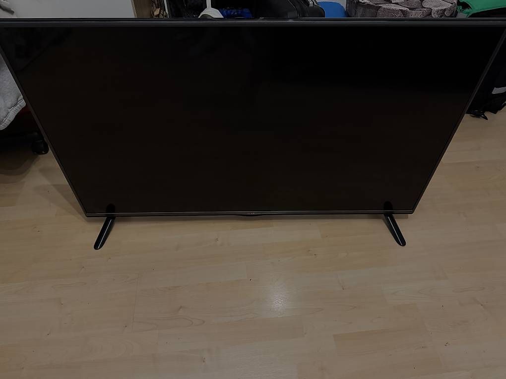 Fernseher: LG TV – Gebraucht aus Schlieren von Dario.2001