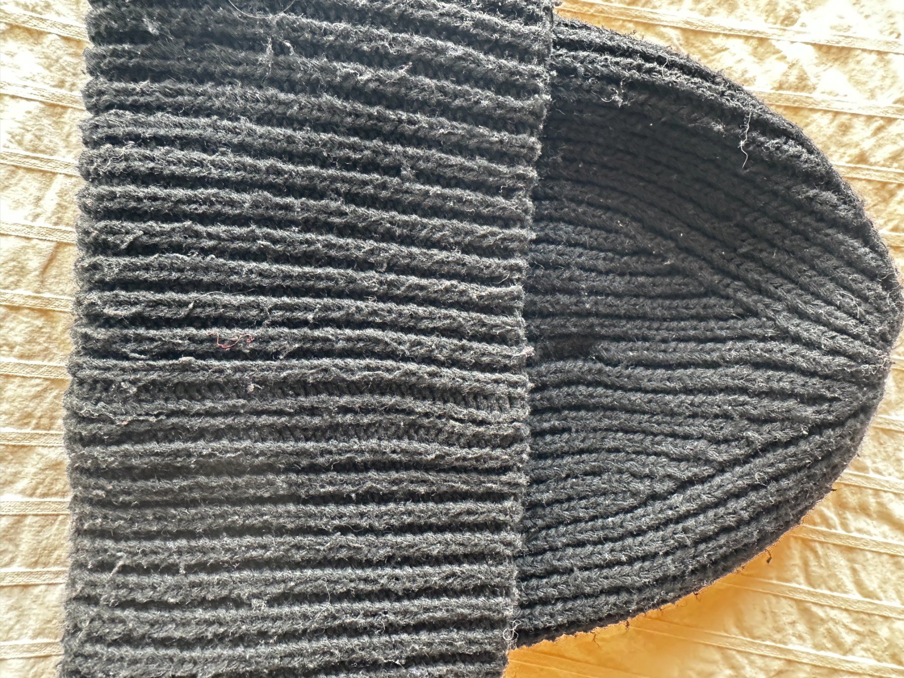 Copricapi, berretti & cappellini: ACNE Studios Beanie – Usato da Oberkirch LU venduto da morpheus06 1