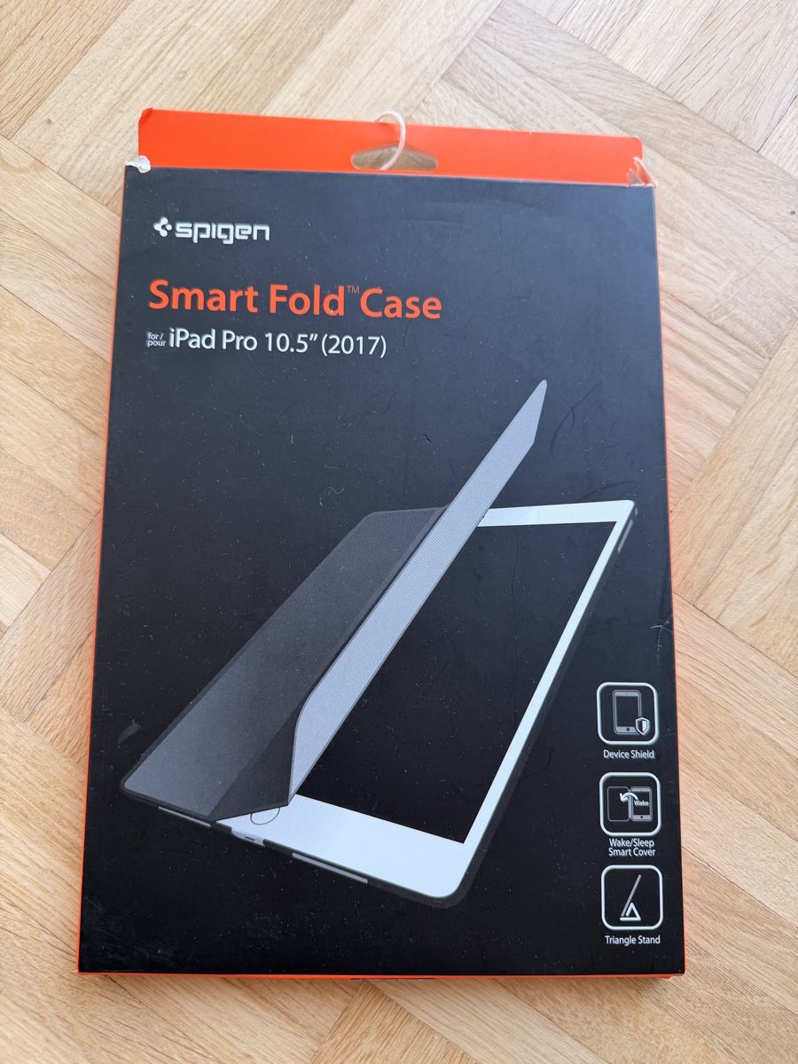 Spigen Covers & Borse: Spigen Smart Fold Case for iPad Pro 10.5" (2017) Black – Nuovo e nell'imballaggio originale da Bernex venduto da Michuwil
