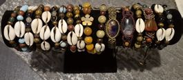 Handgemachte Armbänder (echte Steine) pro stk